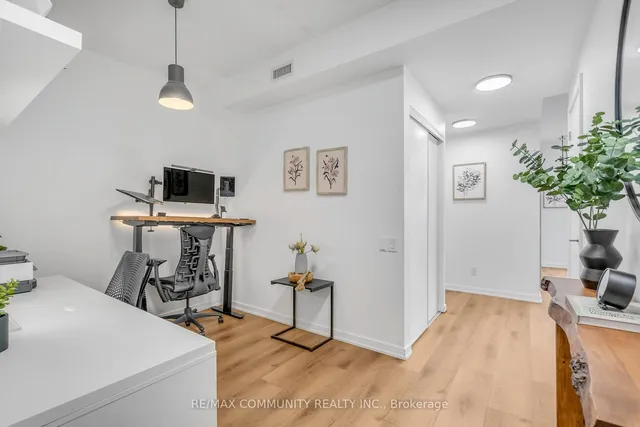 Additional property image - 105 The Queensway Unit 1516