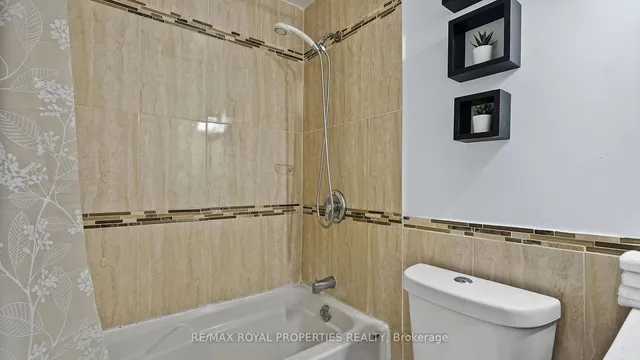 Additional property image - 6442 Finch Ave Unit 207
