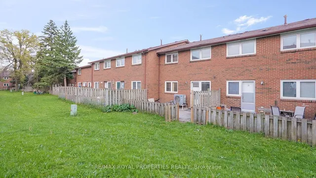 Property image - 6442 Finch Ave Unit 207