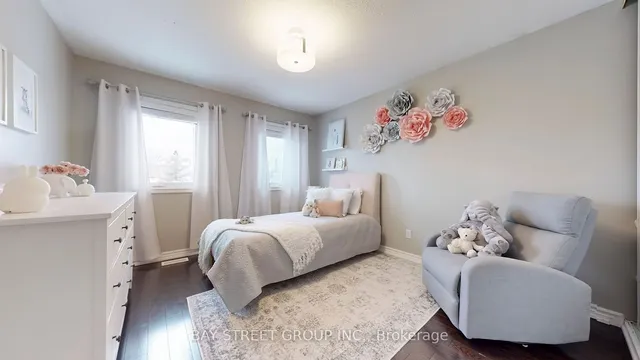 Additional property image - 7229 Dime Cres