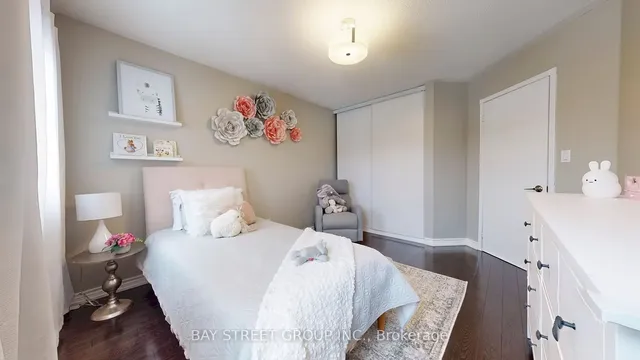 Additional property image - 7229 Dime Cres