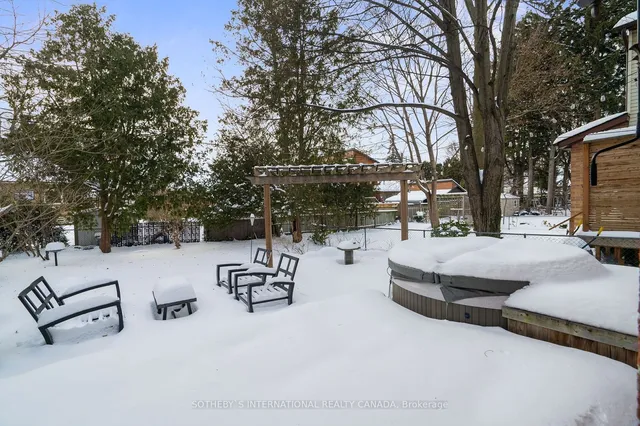 Additional property image - 74 Humbervale Blvd