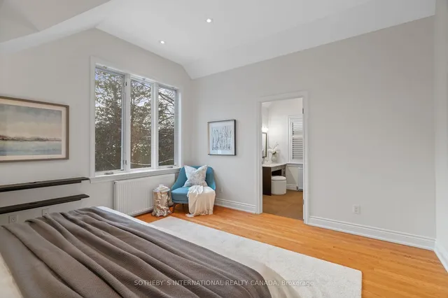Additional property image - 74 Humbervale Blvd
