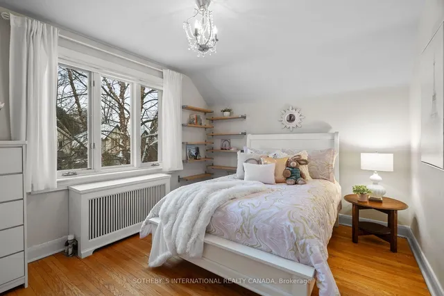 Additional property image - 74 Humbervale Blvd
