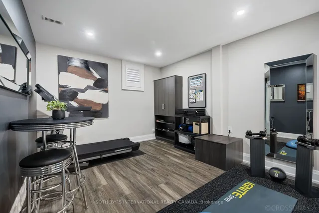 Additional property image - 175 The Kingsway