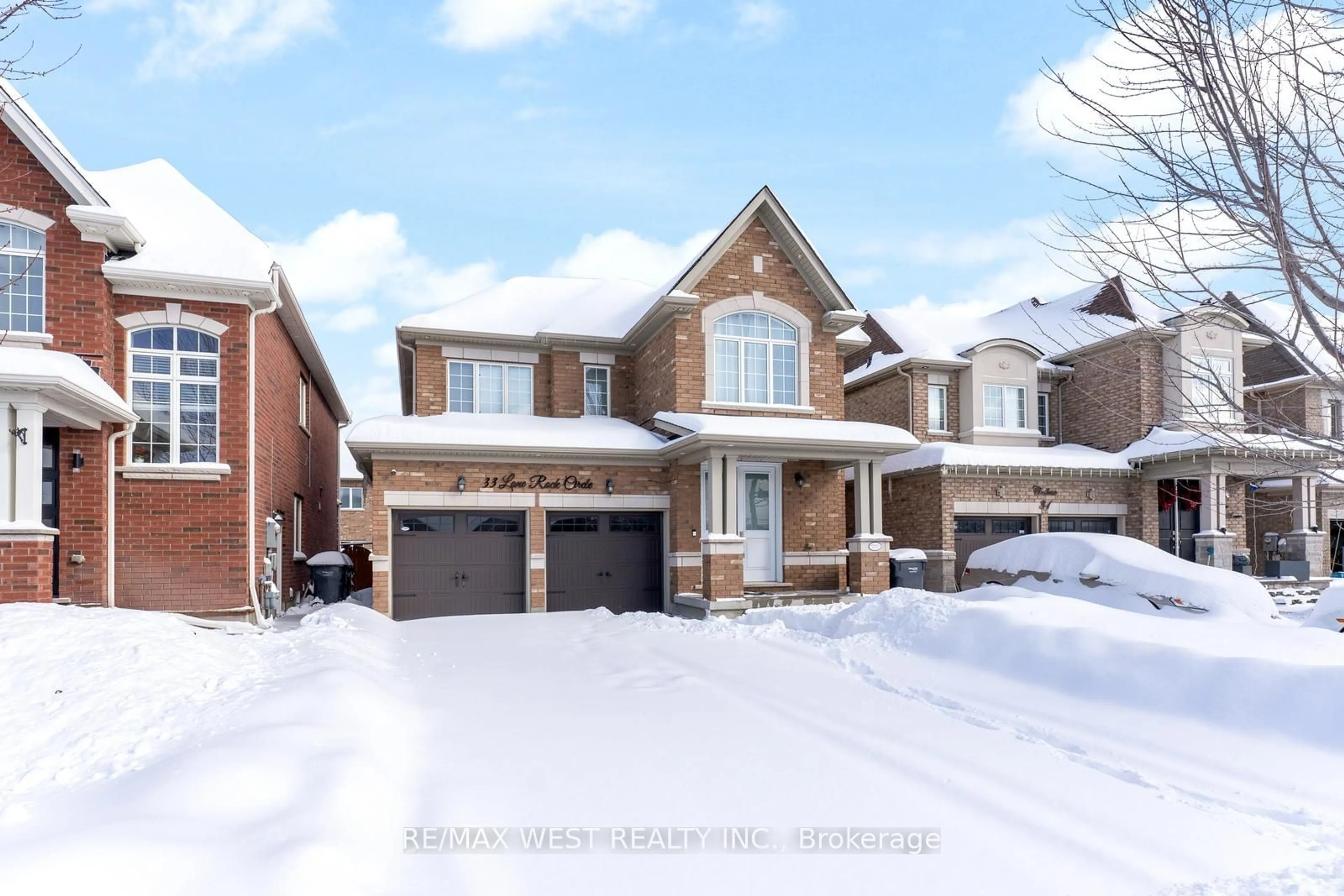 Home with brick exterior material, street for 33 Lone Rock Circ, Brampton Ontario L6P 3T4