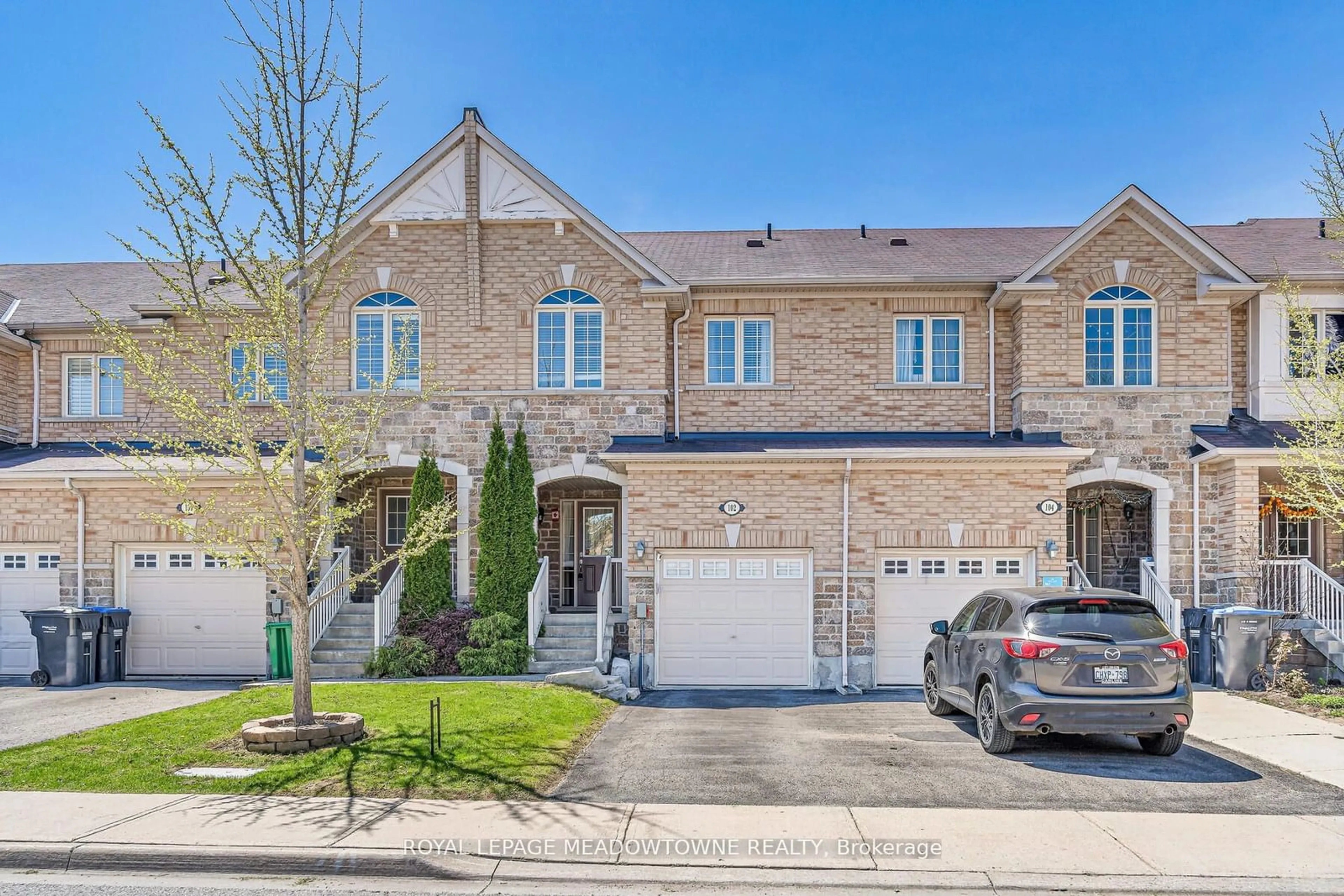 Home with brick exterior material, street for 102 Cedarbrook Rd, Brampton Ontario L6R 0W4