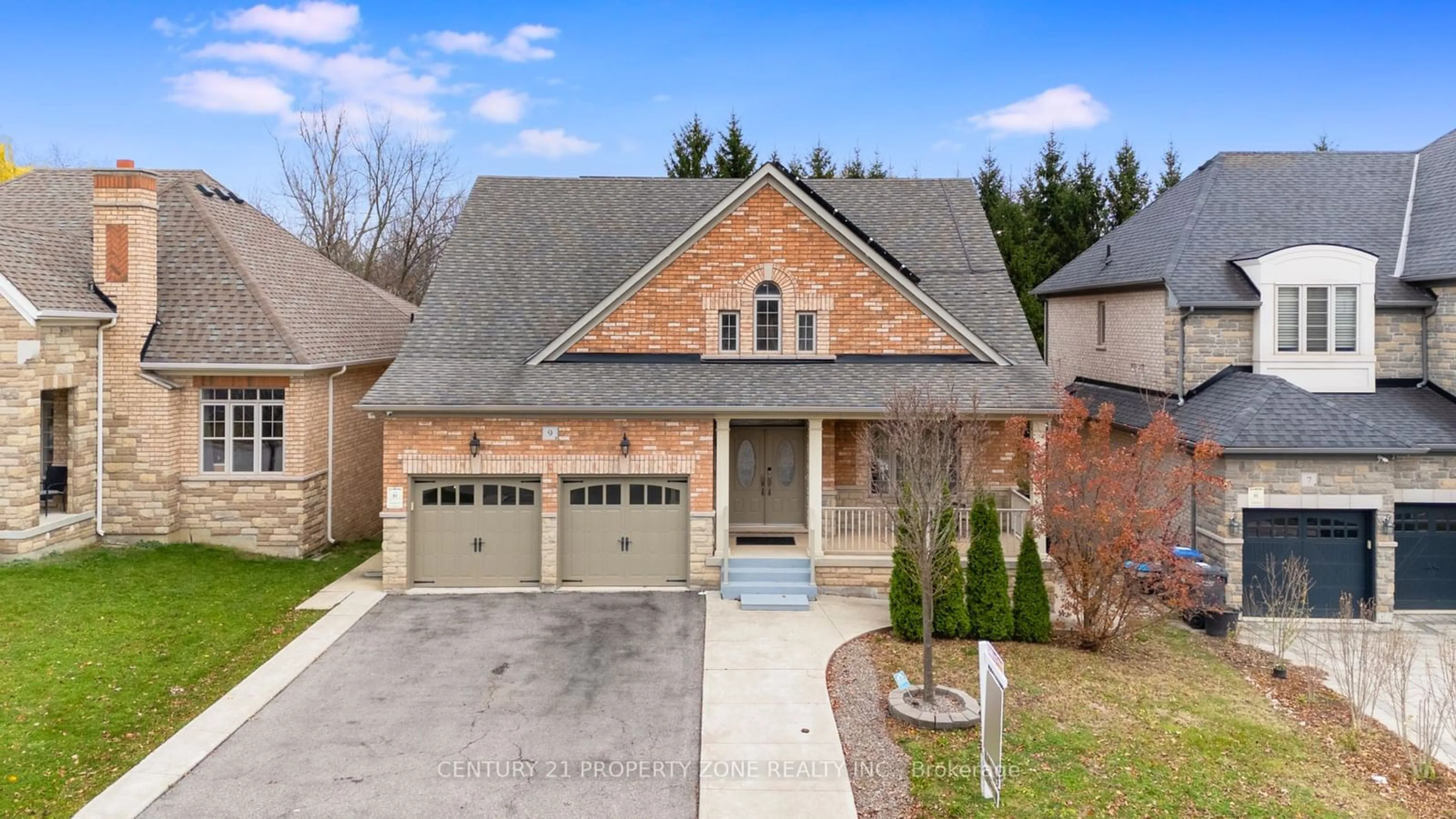 Home with brick exterior material, street for 9 Haywood Dr, Brampton Ontario L6X 0W1