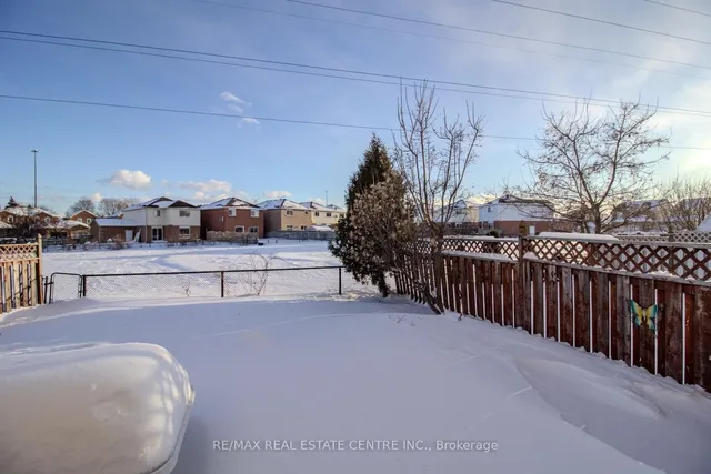 Primary image of 93 Meadowlark Dr
