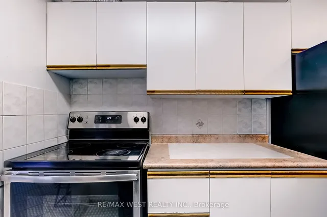 Additional property image - 340 Dixon Rd Unit 209