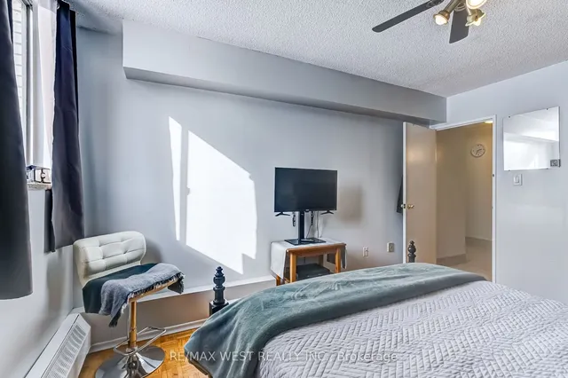 Additional property image - 340 Dixon Rd Unit 209