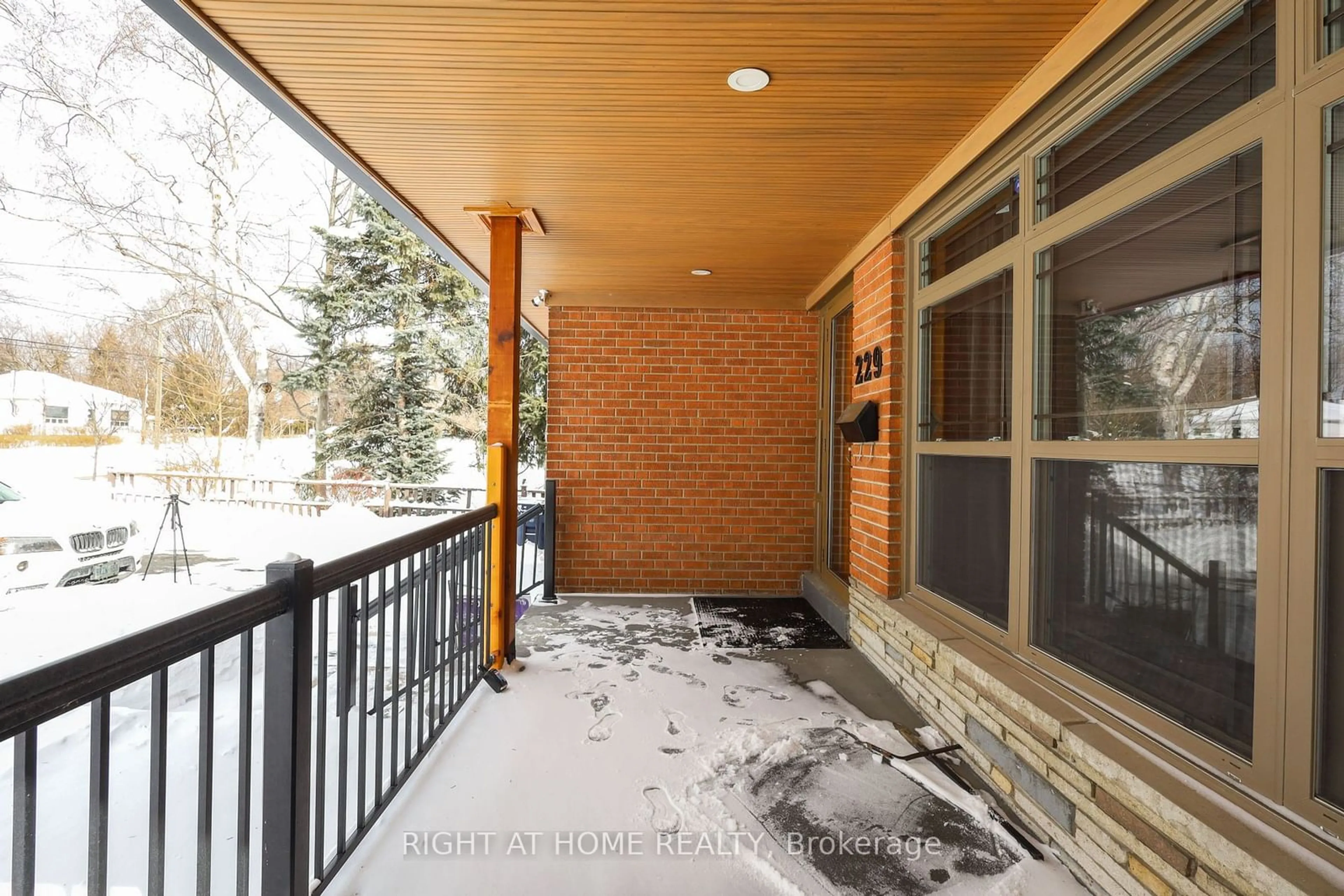 Patio, street for 229 Rustic Rd, Toronto Ontario M6L 1W3