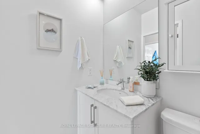 Additional property image - 840 Queens Plate Dr Unit 104