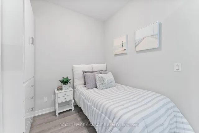 Additional property image - 840 Queens Plate Dr Unit 104