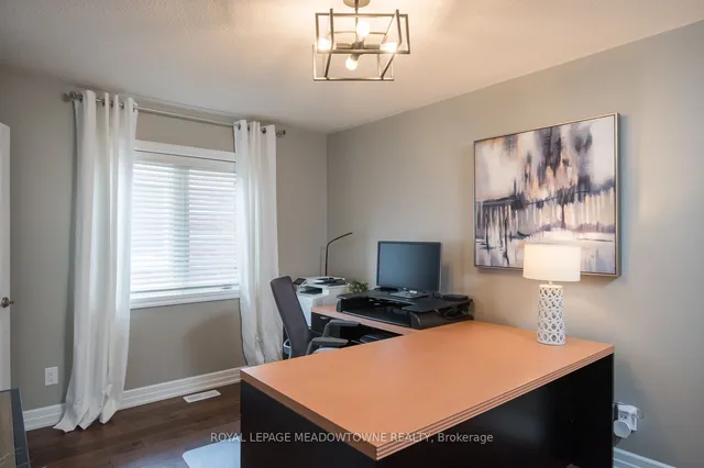 Additional property image - 200 Holloway Terr