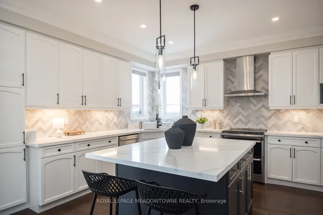 Additional property image - 200 Holloway Terr