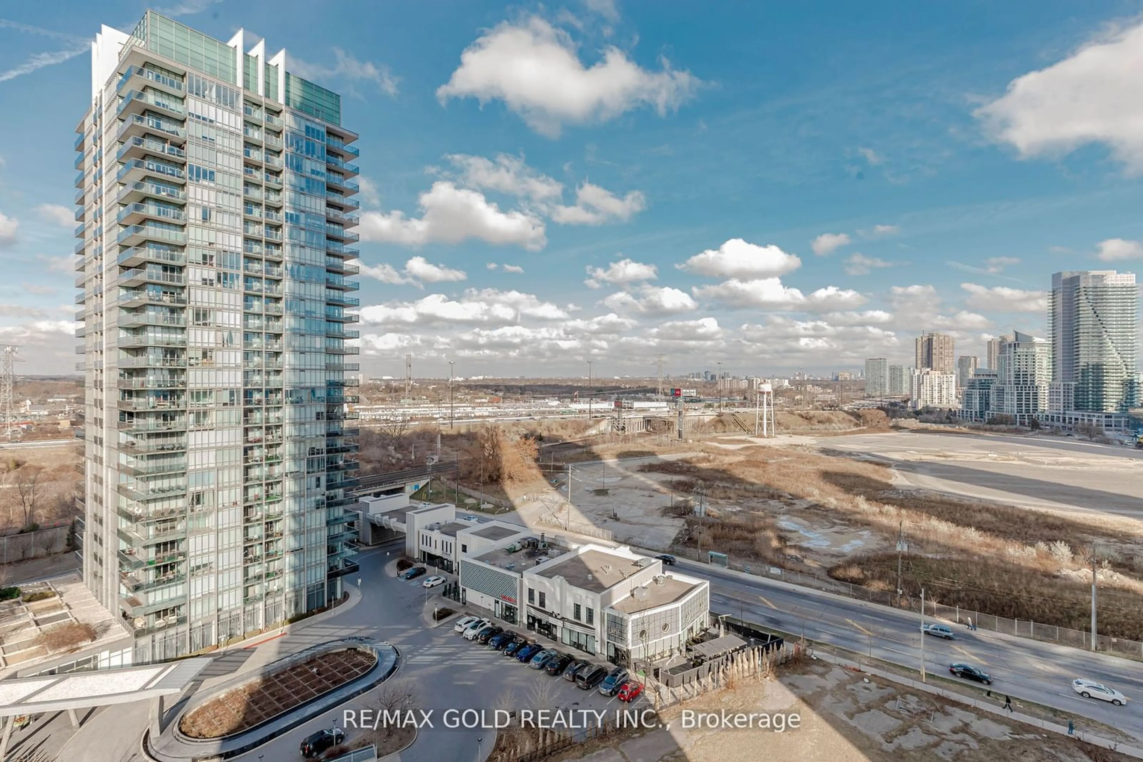 A pic from outside/outdoor area/front of a property/back of a property/a pic from drone, city buildings view from balcony for 36 Park Lawn Rd #1307, Toronto Ontario M8V 0E5