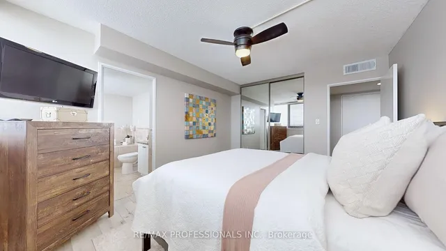 Additional property image - 1333 Bloor St Unit 909