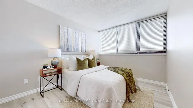 Additional property image - 1333 Bloor St Unit 909