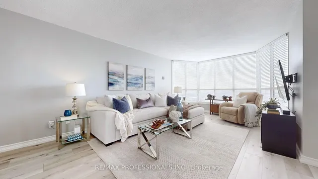 Additional property image - 1333 Bloor St Unit 909