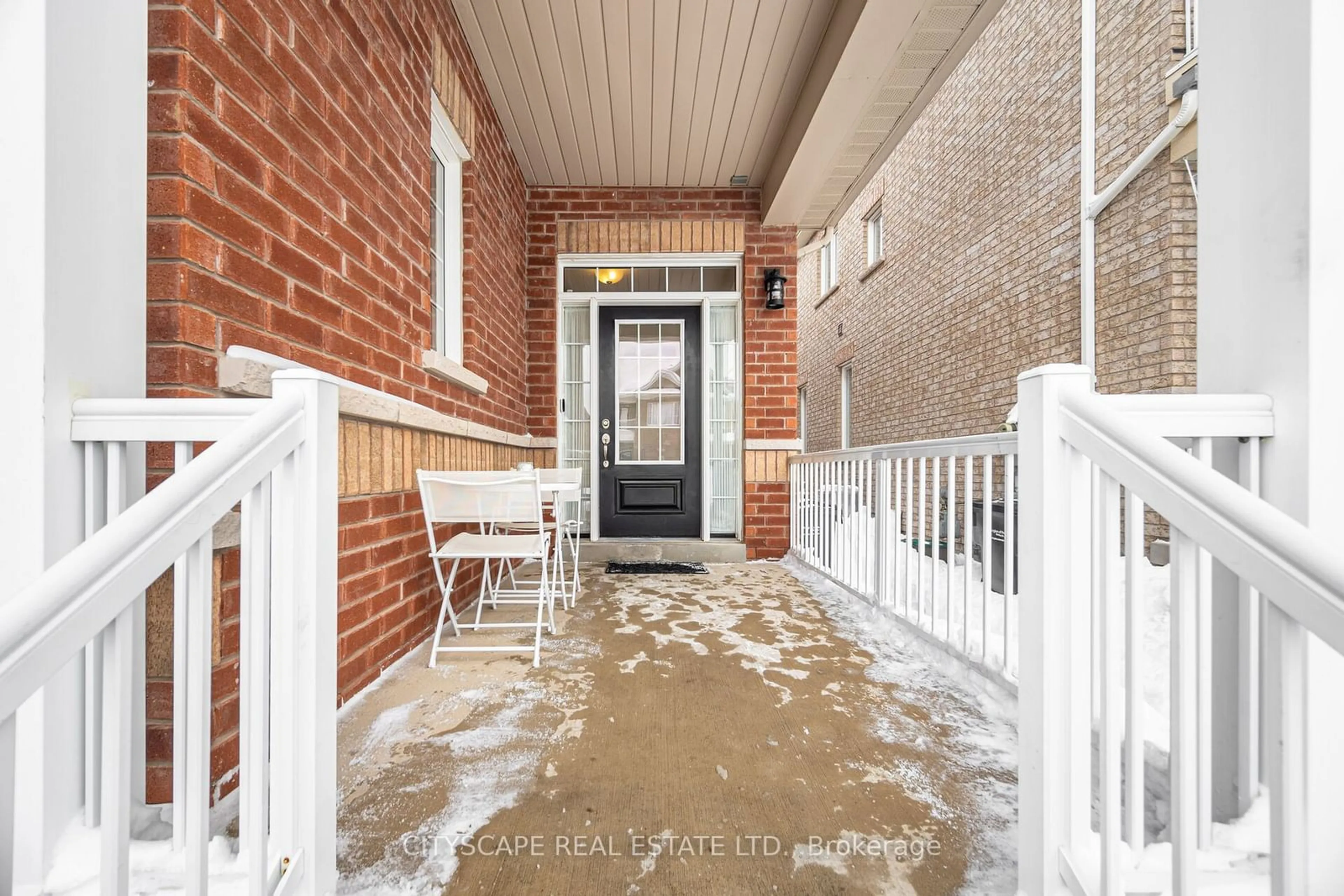 Indoor entryway for 5598 Fudge Terr, Mississauga Ontario L5M 0N2