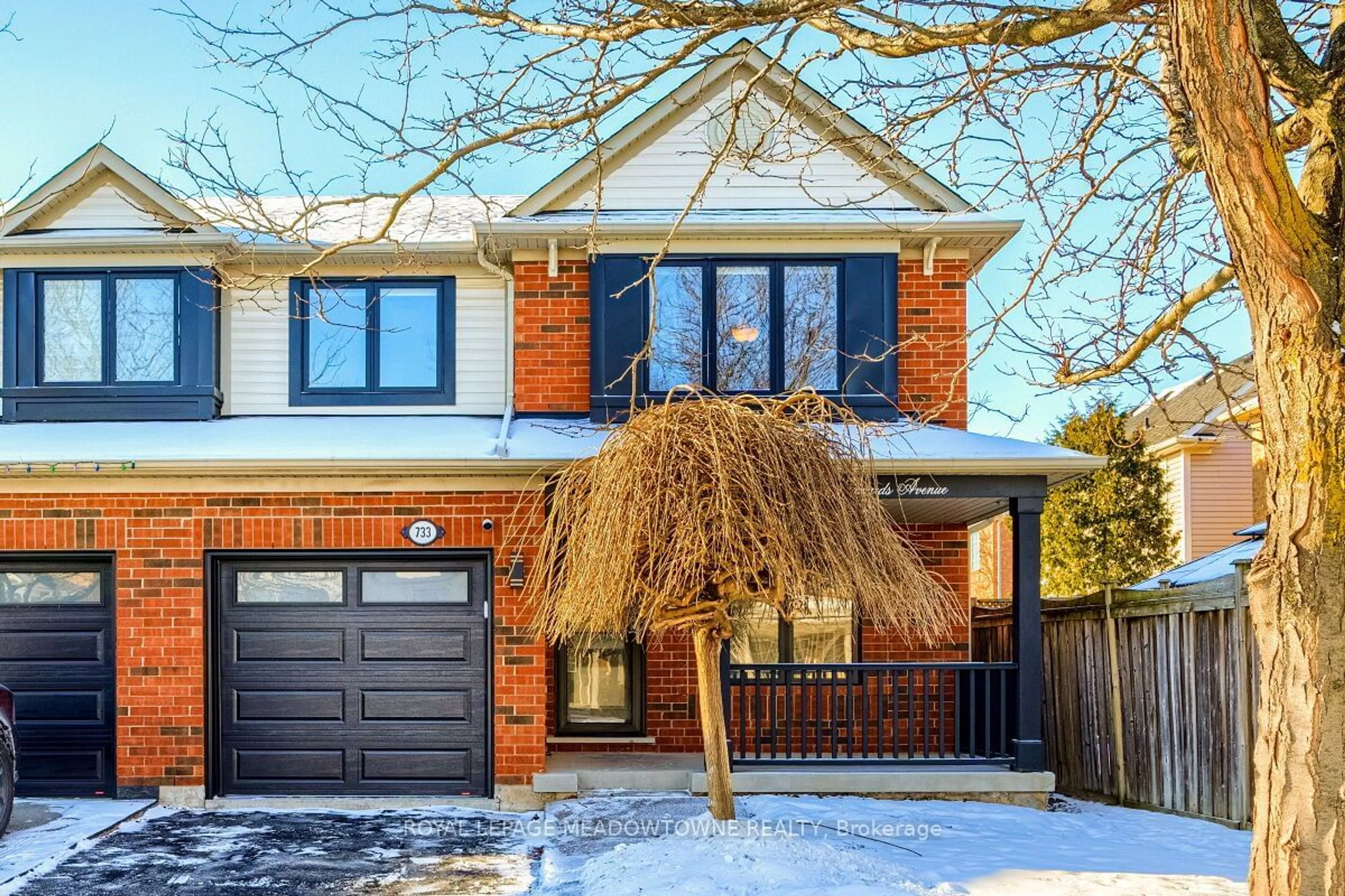 Home with brick exterior material, street for 733 Edwards Ave, Milton Ontario L9T 6B4