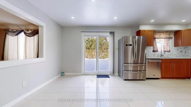 Additional image 31 of 118 Wexford Rd
