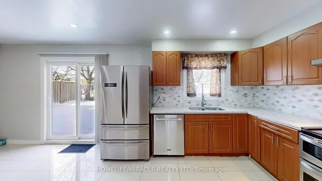 Additional image 28 of 118 Wexford Rd