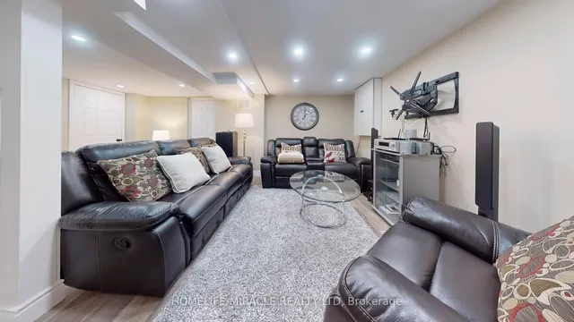 Additional image 9 of 118 Wexford Rd