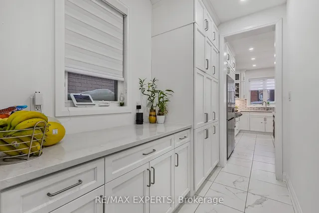 Additional property image - 1411 Lobelia Cres