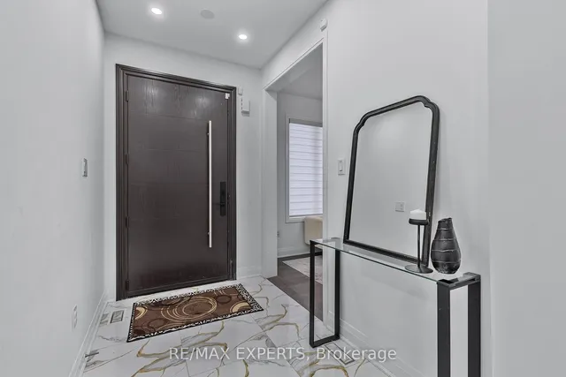 Additional property image - 1411 Lobelia Cres