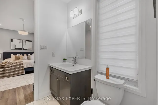 Additional property image - 1411 Lobelia Cres