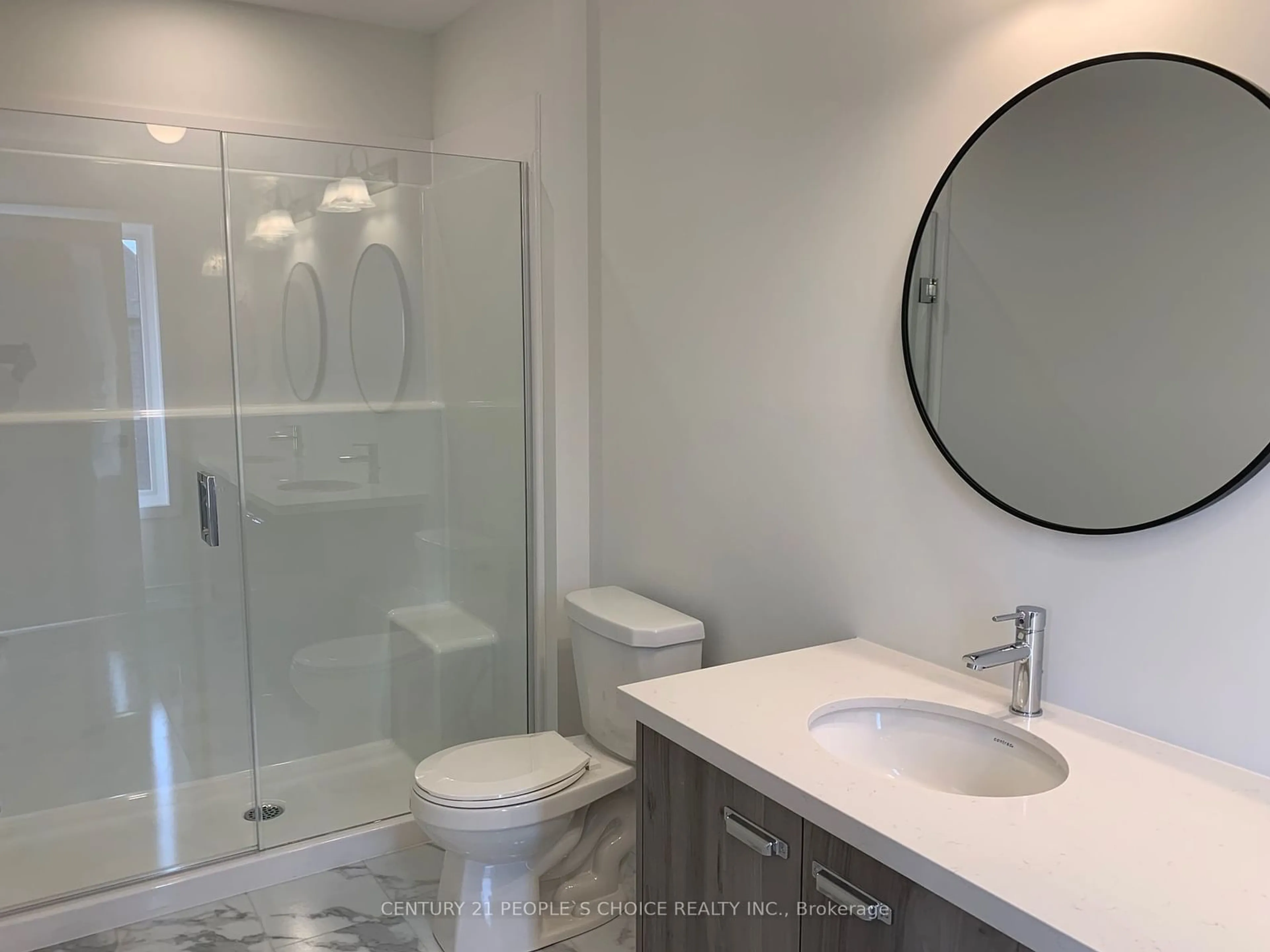 Contemporary bathroom, ceramic/tile floor for 1347 Kobzar Dr, Oakville Ontario L6M 4L8