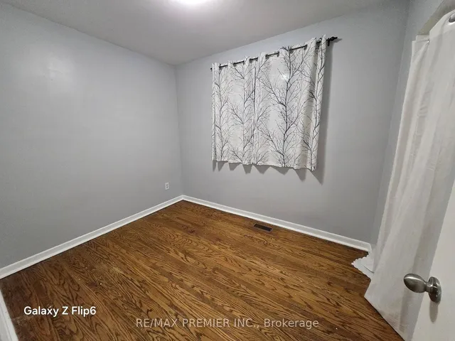 Additional property image - 16 Tampa Terr