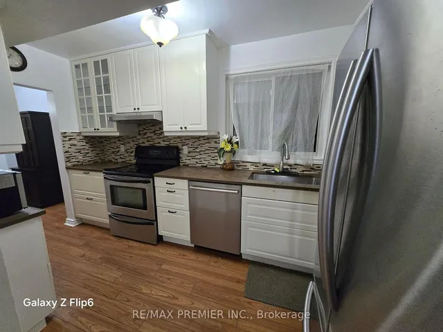 Additional property image - 16 Tampa Terr