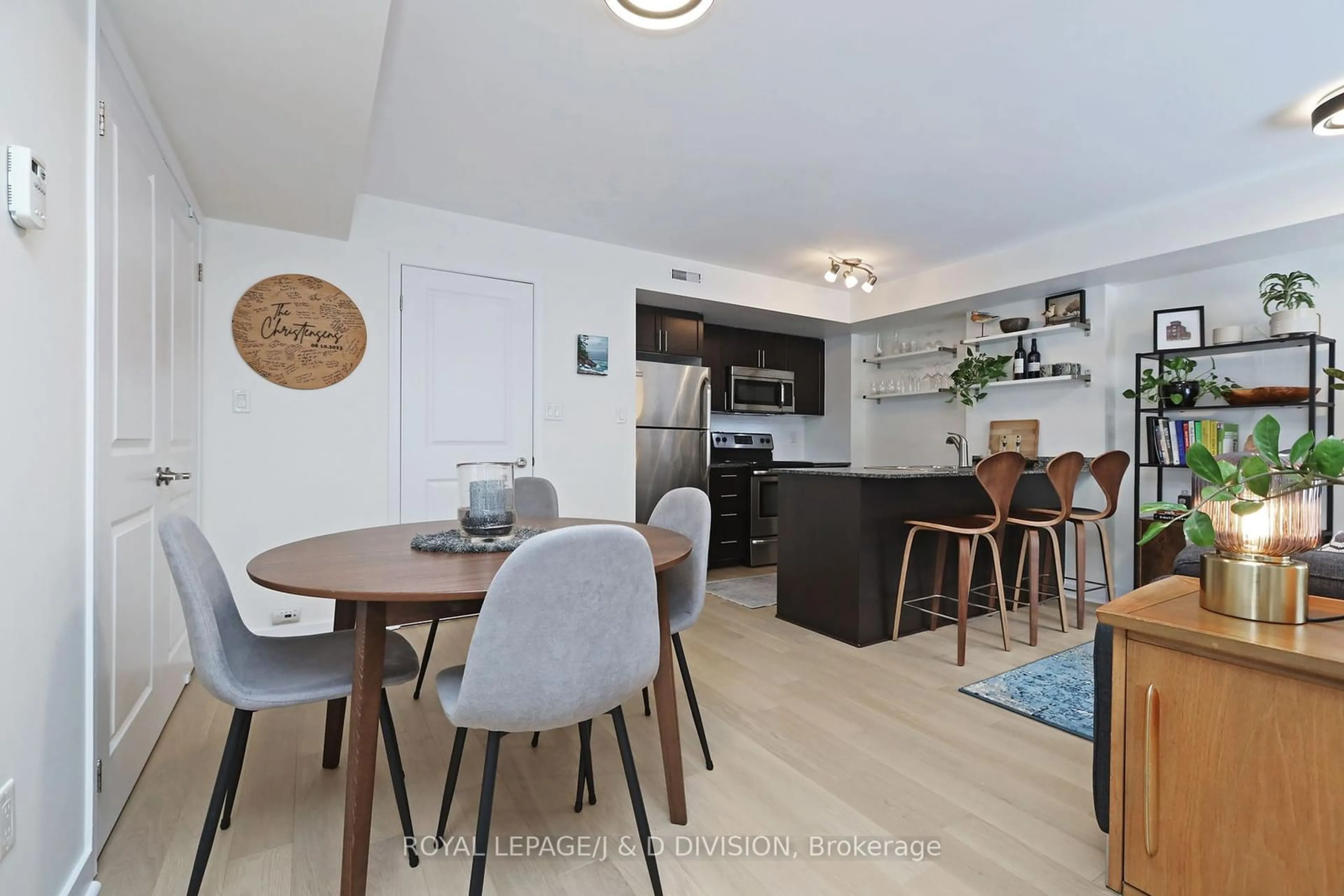 Open concept kitchen, unknown for 9 Foundry Ave #110, Toronto Ontario M6H 0B7