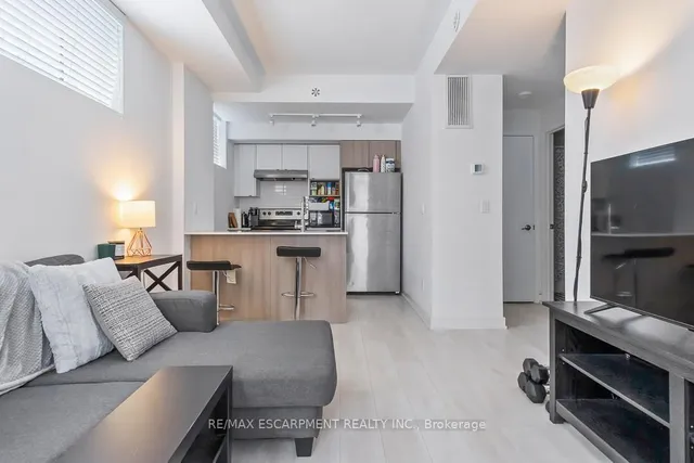 Additional property image - 1133 Cooke Blvd Unit 817