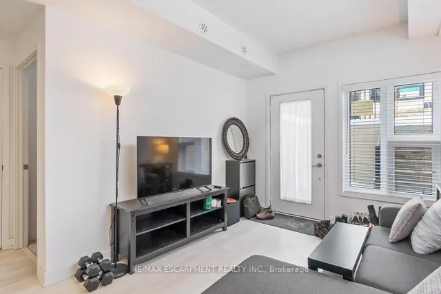 Additional property image - 1133 Cooke Blvd Unit 817