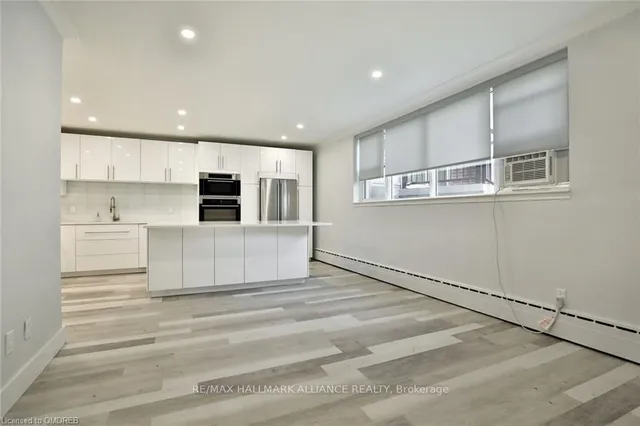 Additional property image - 2054 Courtland Dr Unit 102