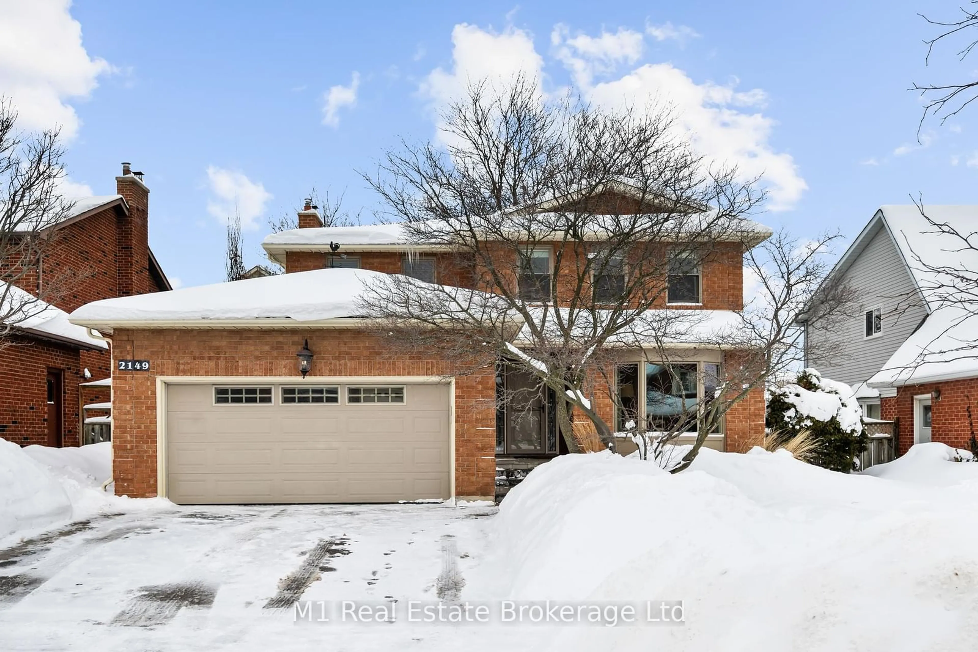 Home with brick exterior material, street for 2149 Deerwood Dr, Burlington Ontario L7M 2Y3