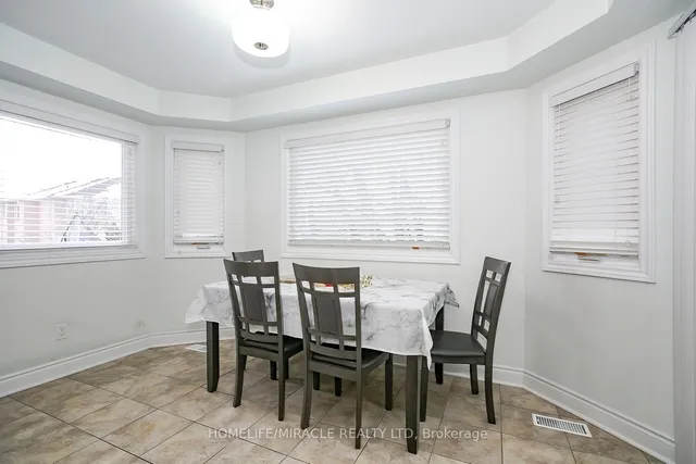 Additional property image - 25 Oaklea Blvd