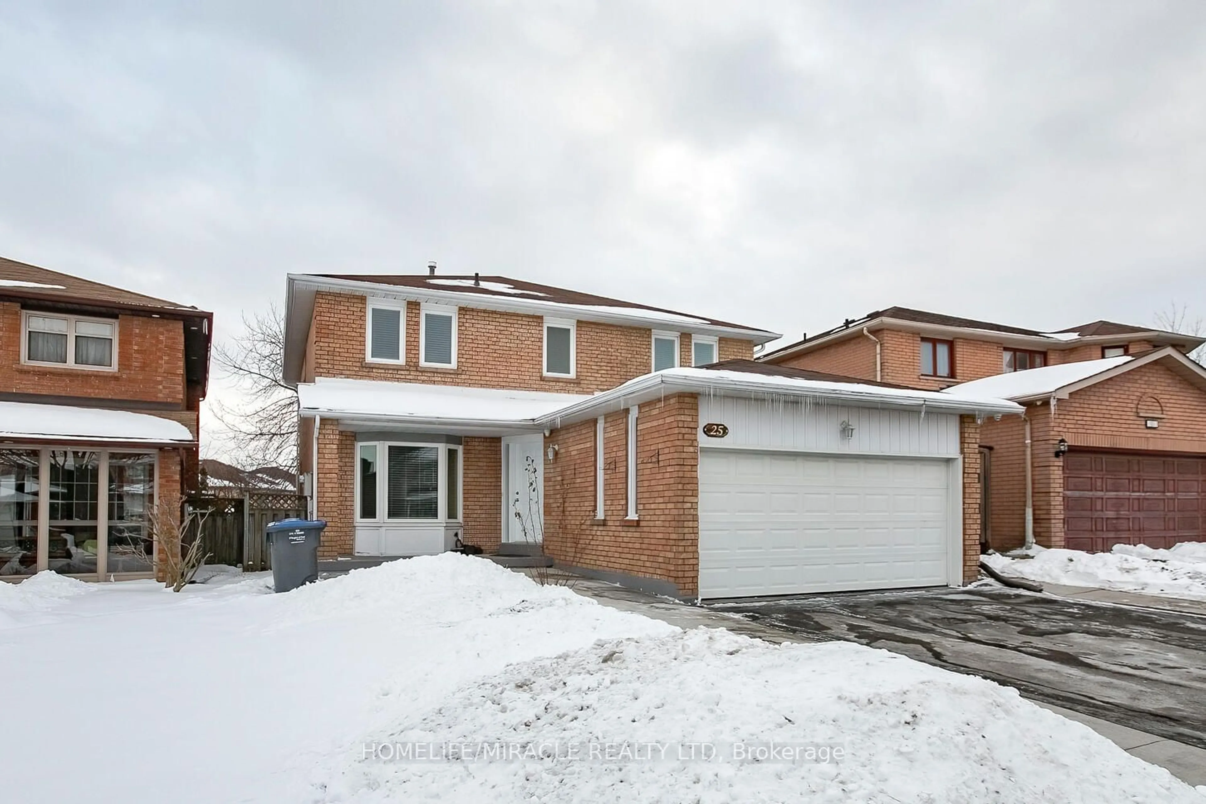 Home with brick exterior material, street for 25 Oaklea Blvd, Brampton Ontario L6Y 4H7