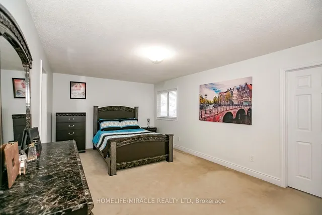 Additional property image - 25 Oaklea Blvd