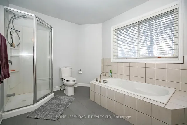 Additional property image - 25 Oaklea Blvd