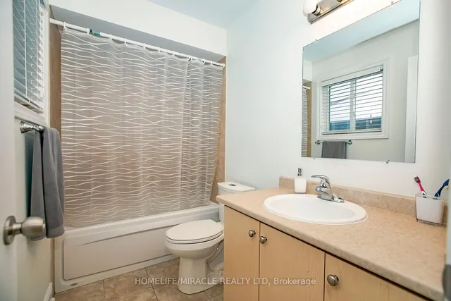 Additional property image - 25 Oaklea Blvd