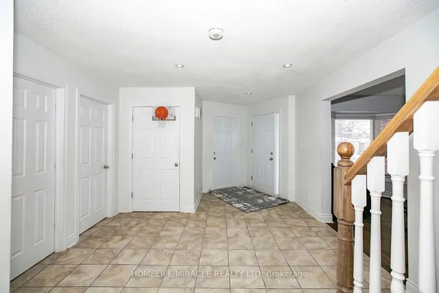 Additional property image - 25 Oaklea Blvd