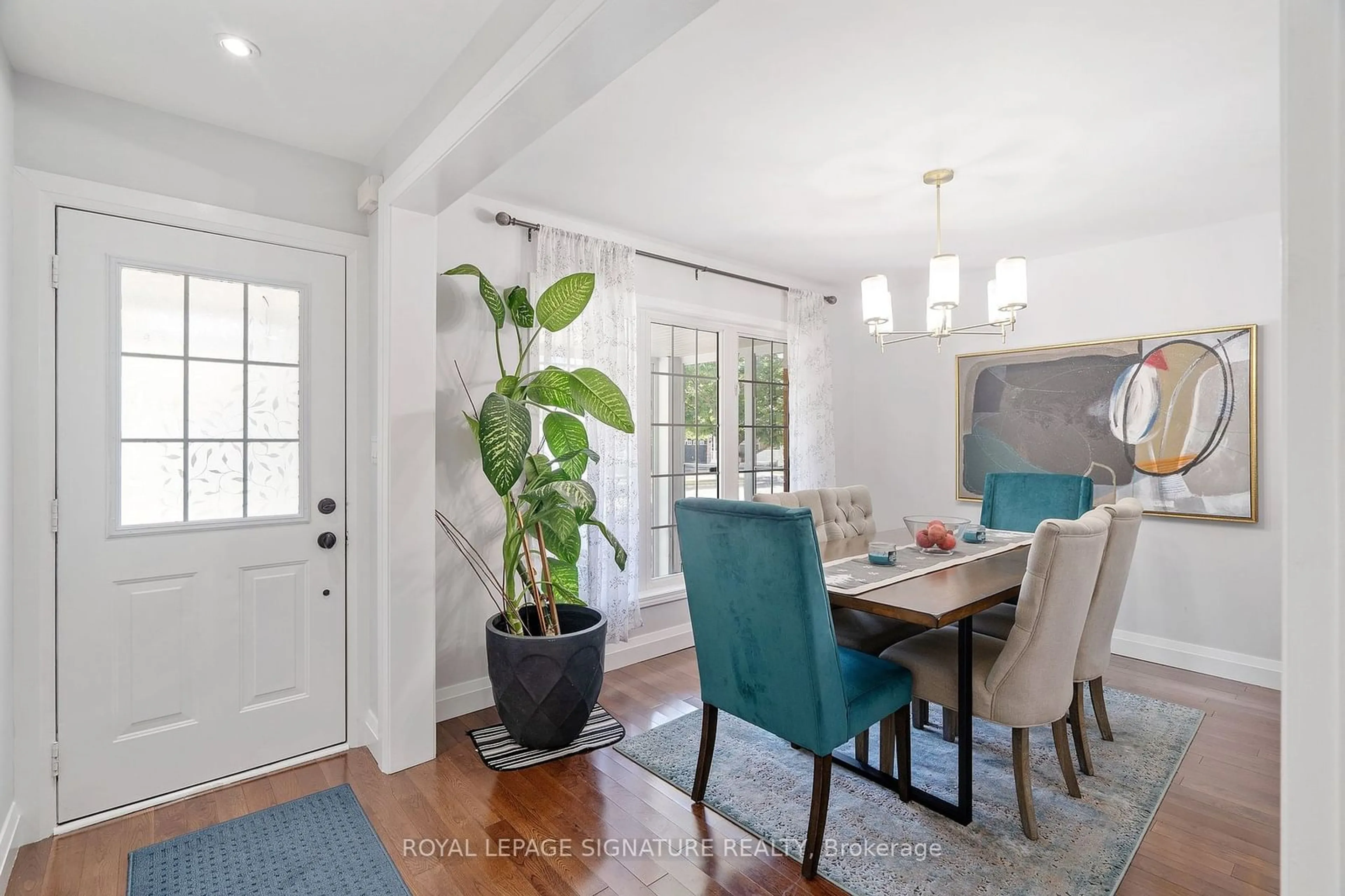 Dining room, unknown for 956 Huffman Cres, Milton Ontario L9T 6M7