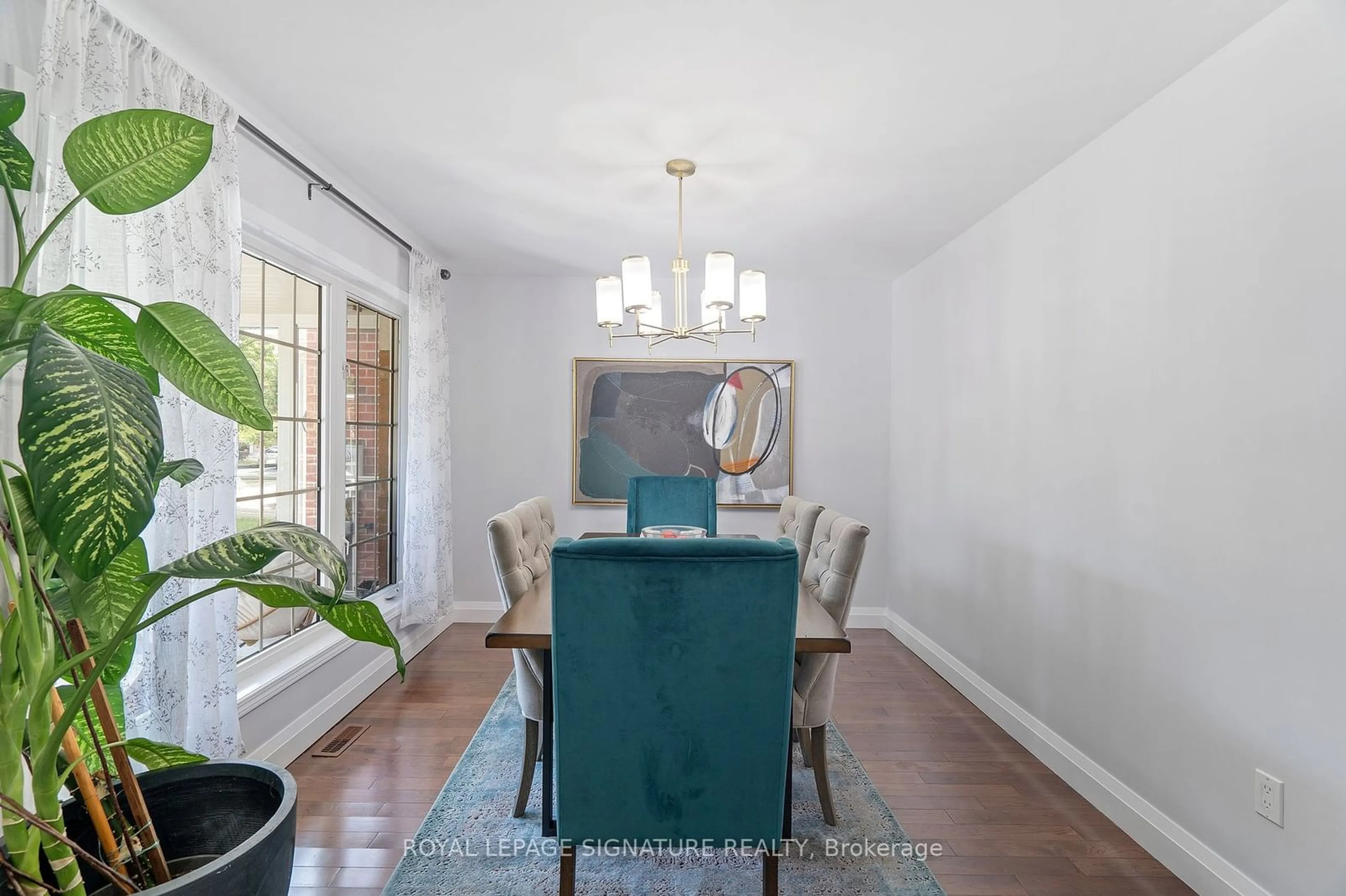 Dining room, unknown for 956 Huffman Cres, Milton Ontario L9T 6M7