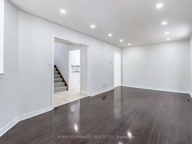 Additional property image - 76 Fallstar Cres