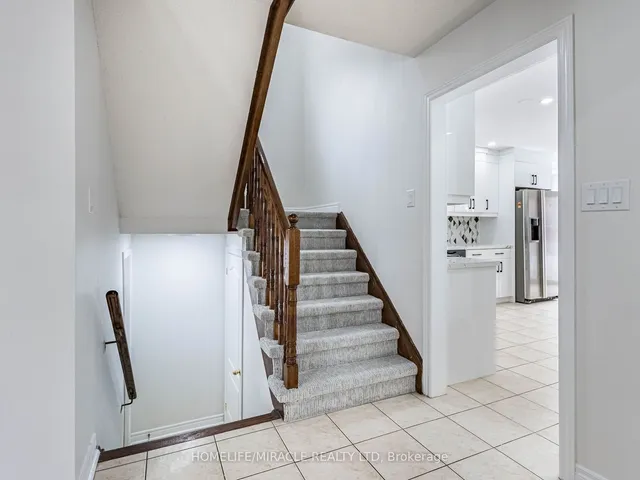 Additional property image - 76 Fallstar Cres